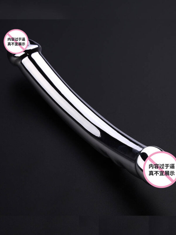 Double-headed anal plugs