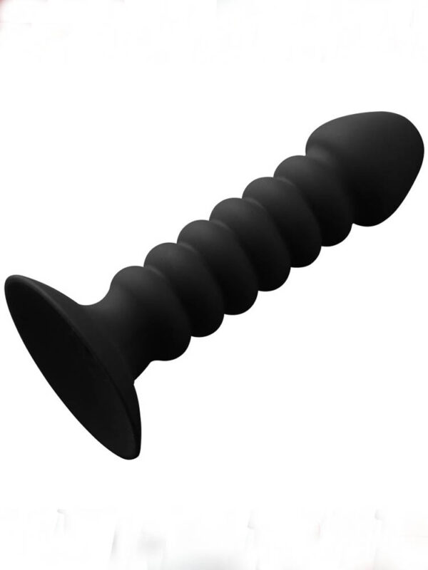 Insert the posterior court into the anus